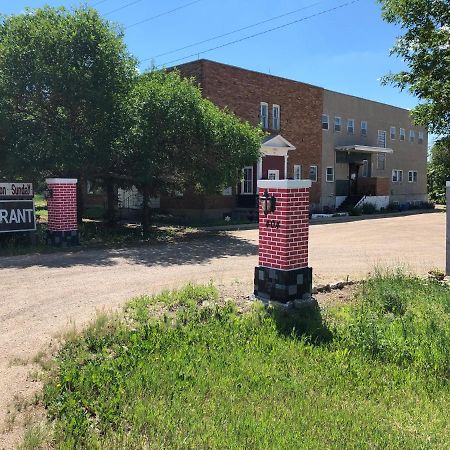 Heritage Place Hotel Gravelbourg Exterior foto